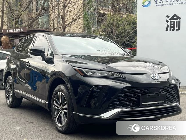 Toyota Venza 2023 Черный из Китая, фото 3