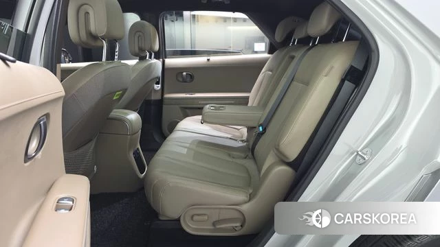 Hyundai The New Ionic 5 2024 Серебристо-серый из Кореи, фото 3