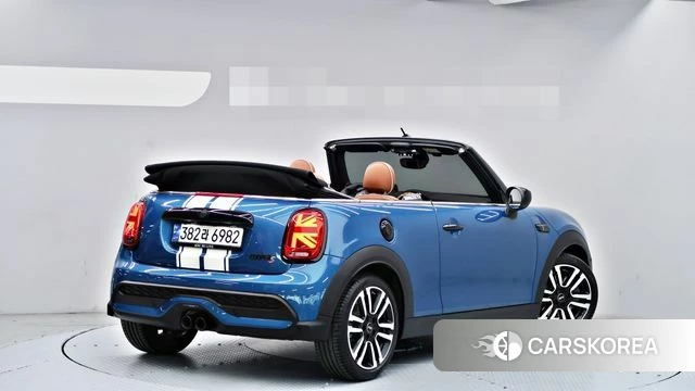 Mini Cooper S Convertible 2023 Синий из Кореи, фото 3