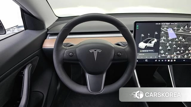 Tesla Model 3 2020 Белый из Кореи, фото 3