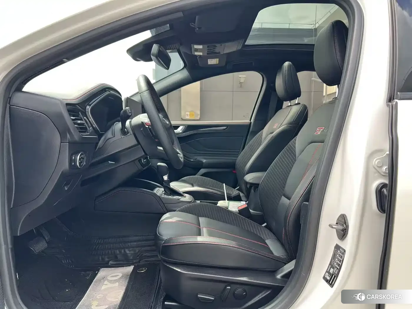 Ford Focus 2022 Белый из Китая, фото 3