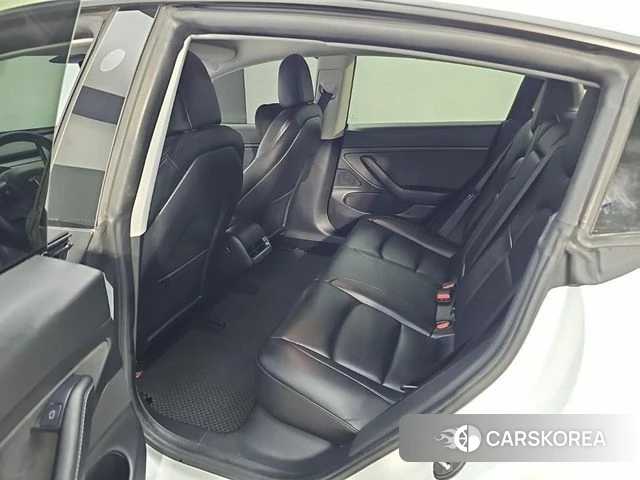 Tesla Model 3 2021 Белый из Кореи, фото 3