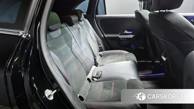 Mercedes-Benz GLA - Class H247 2020 Черный из Кореи, фото 3