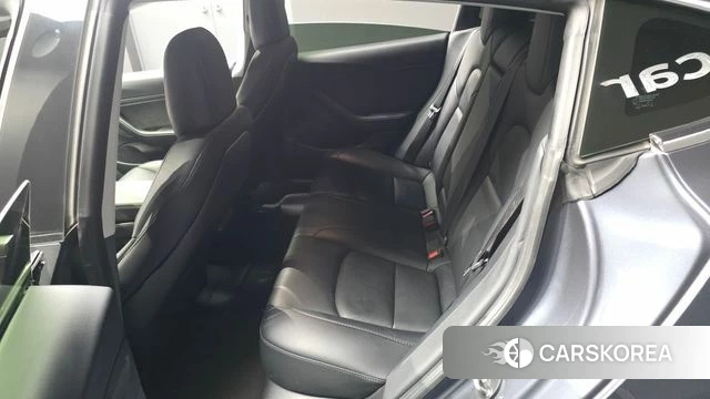 Tesla Model 3 2020 Серый из Кореи, фото 3