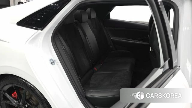 Hyundai The New Avante (CN7) 2025 Белый из Кореи, фото 3
