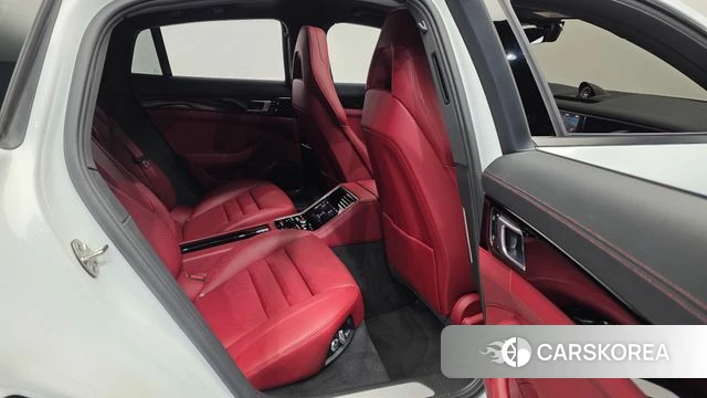 Porsche Panamera (971) 2021 Белый из Кореи, фото 3