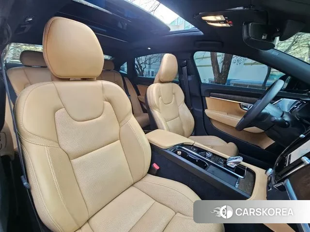 Volvo S90 2022 Черный из Кореи, фото 3