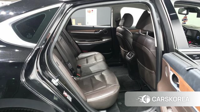Hyundai Grandeur IG Hybrid 2018 Черный из Кореи, фото 3