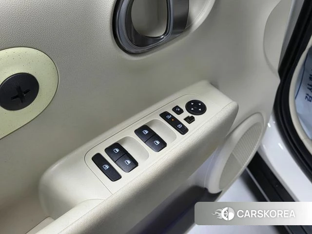 Hyundai Casper Electric 2024 Белый из Кореи, фото 3