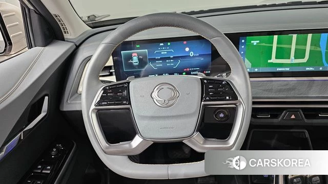 Ssangyong Torres EVX 2023 Жемчужный цвет из Кореи, фото 3