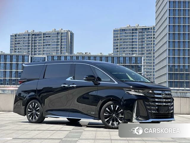 Toyota Vellfire 2024 Черный из Китая, фото 3