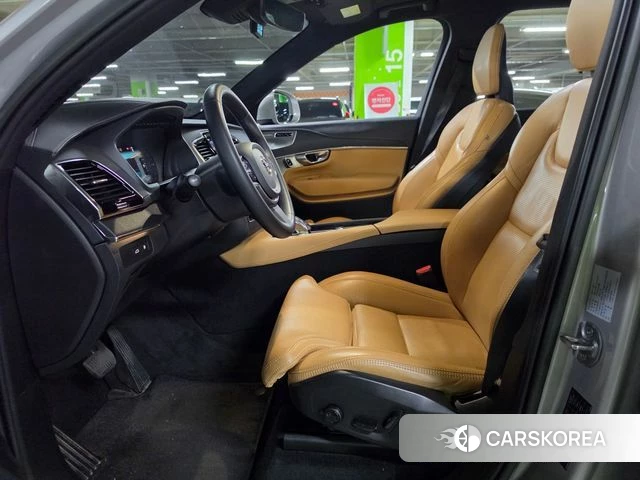 Volvo XC90 second Generation 2022 Серебристо-серый из Кореи, фото 3