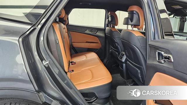 Kia Sportage 5th Generation Hybrid 2024 Серый из Кореи, фото 3