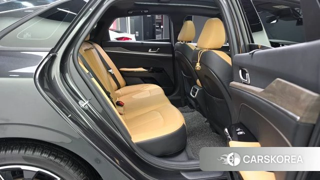 Kia K5 3rd generation 2023 Серый из Кореи, фото 3
