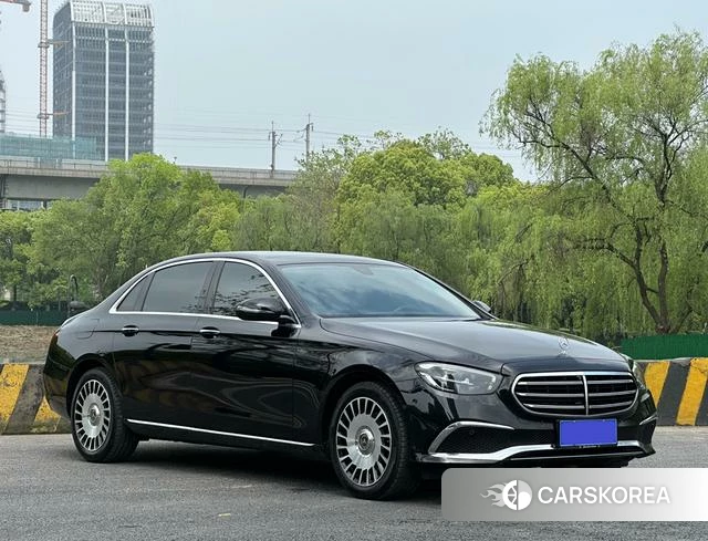 Mercedes-Benz E-Class 2021 Черный из Китая, фото 3
