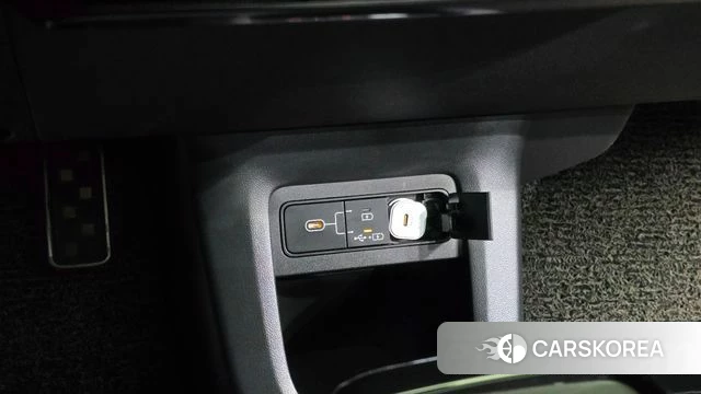 Hyundai The New Ionic 5 2024 Черный из Кореи, фото 3