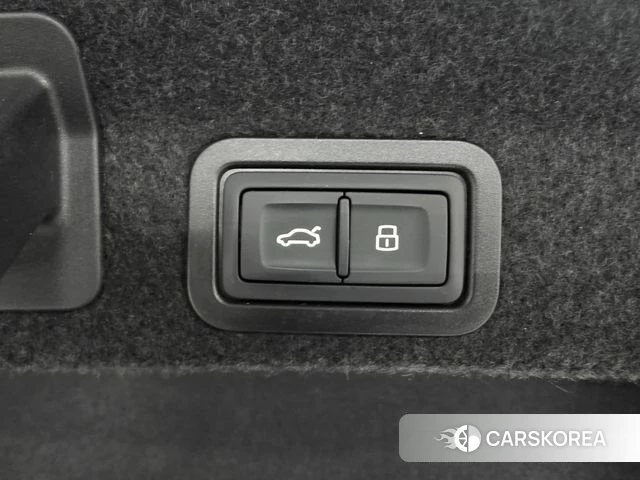 Audi A6 (C8) 2025 Синий из Кореи, фото 3