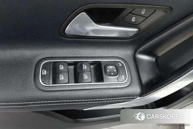 Mercedes-Benz A-Class 2021 Белый из Китая, фото 3