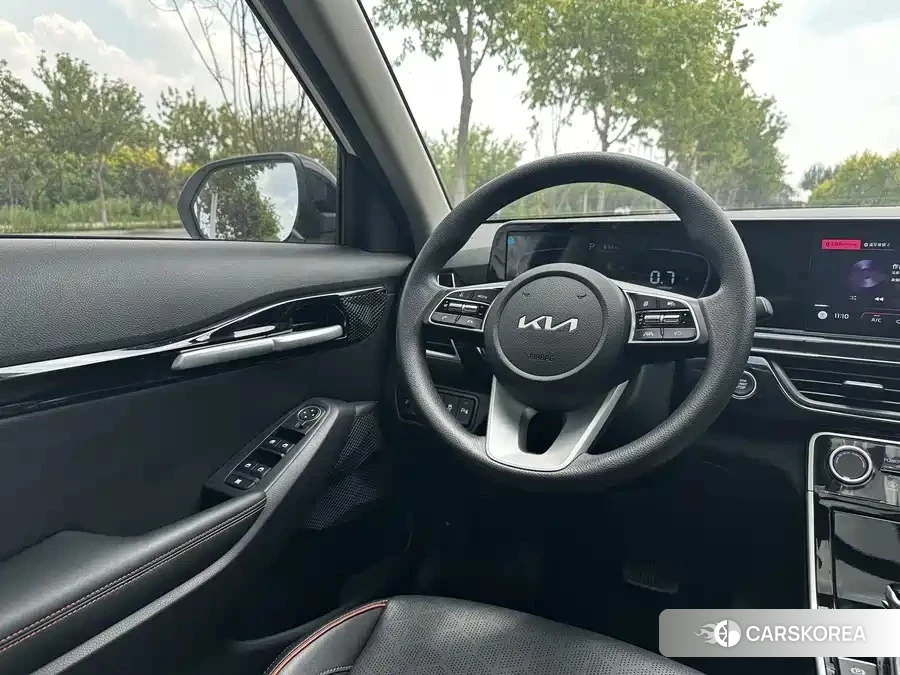 Новый Kia Seltos 2026 Белый из Китая, фото 3