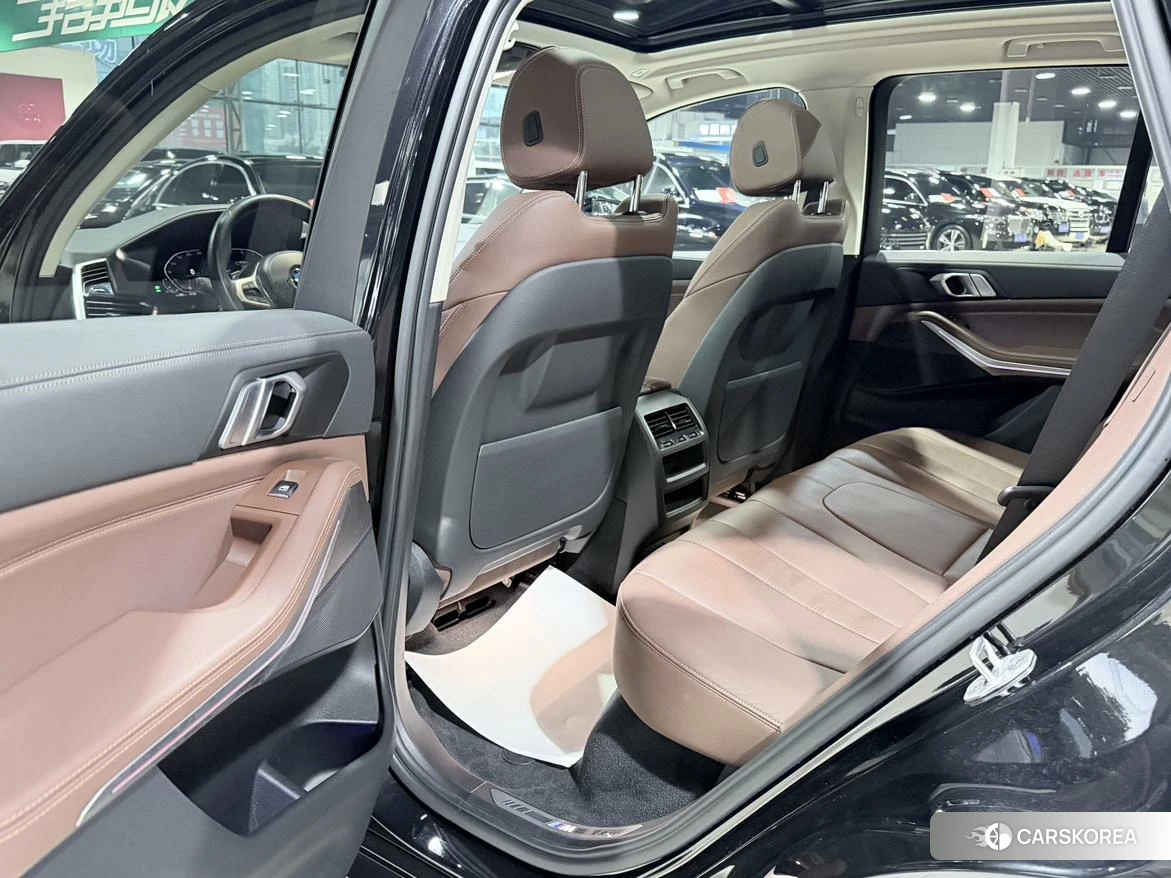 BMW X5 2021 Черный из Китая, фото 3
