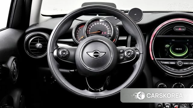 Mini Cooper 2018 Оранжевый из Кореи, фото 3