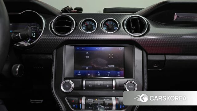 Ford Mustang 2022 Черный из Кореи, фото 3