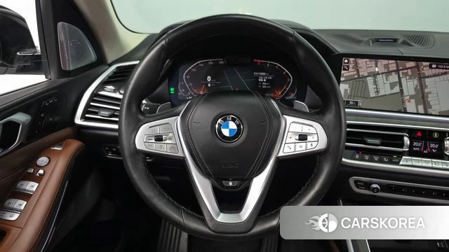 BMW X7 (G07) 2021 Белый из Кореи, фото 3