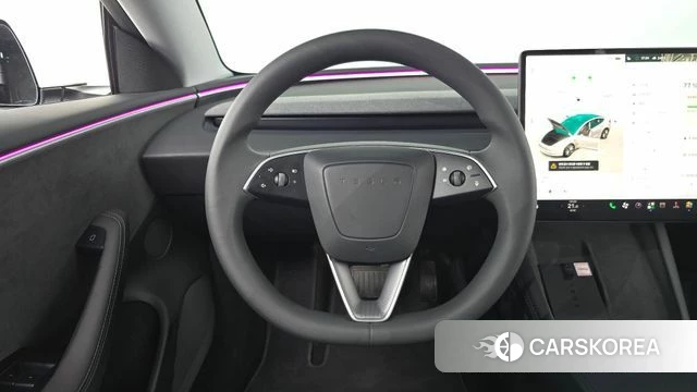 Tesla Model 3 2024 Белый из Кореи, фото 3