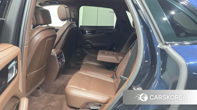 Porsche Cayenne (PO536) id 4942993 из Кореи 3