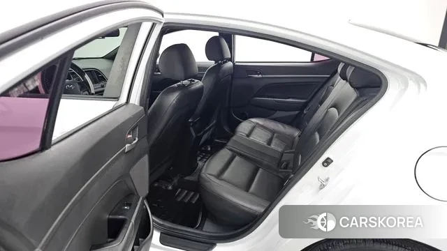 Hyundai Avante AD 2018 Белый из Кореи, фото 3