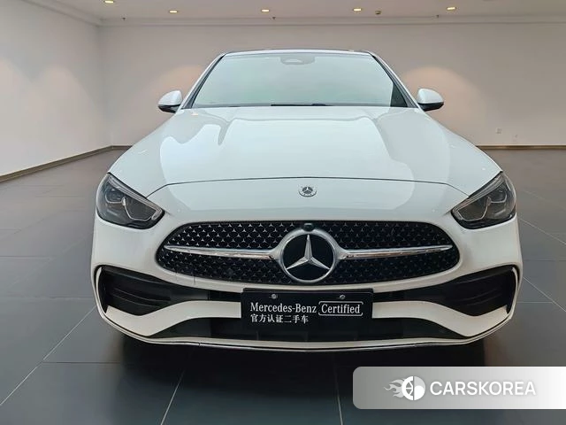 Mercedes-Benz C-class 2024 Белый из Китая, фото 3
