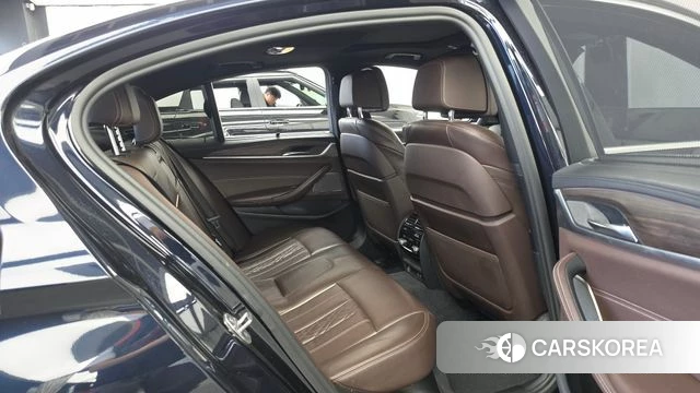 BMW 5 Series (G30) 2020 Черный из Кореи, фото 3