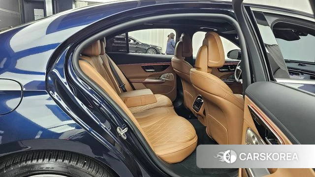 Mercedes-Benz E-Class W214 2024 Синий из Кореи, фото 3