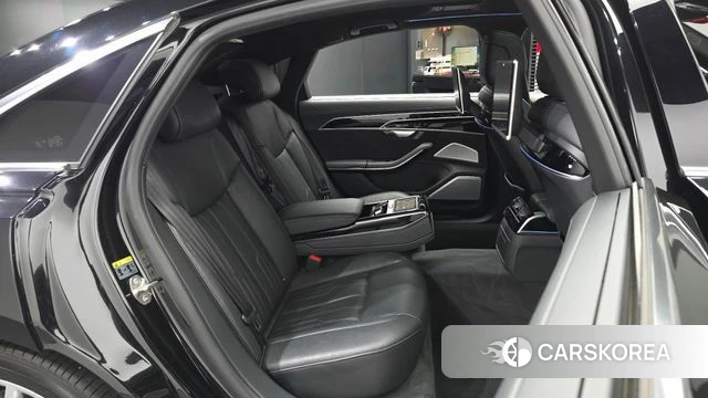Audi A8 (D5) 2020 Черный из Кореи, фото 3