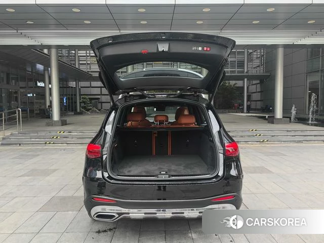 Mercedes-Benz GLC 2025 Черный из Китая, фото 3