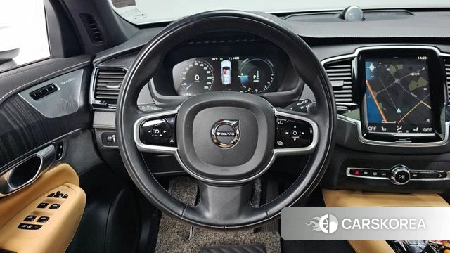 Volvo XC90 second Generation 2022 Белый из Кореи, фото 3