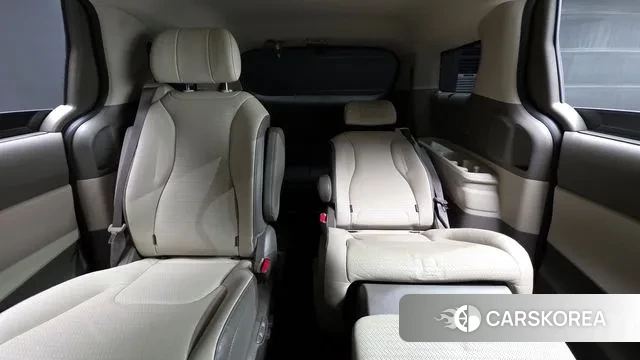 Kia Carnival 4th generation 2023 Белый из Кореи, фото 3