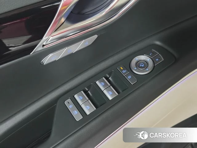 Genesis GV80 2024 Красный из Кореи, фото 3