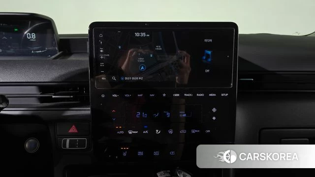 Hyundai Staria 2022 Белый из Кореи, фото 3