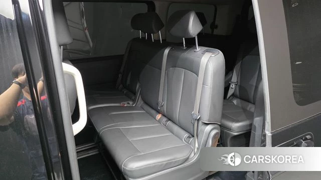 Hyundai Staria 2025 Черный из Кореи, фото 3