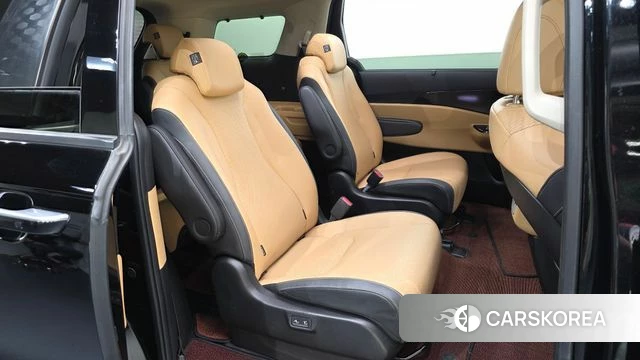 Kia Carnival 4th generation 2022 Черный из Кореи, фото 3
