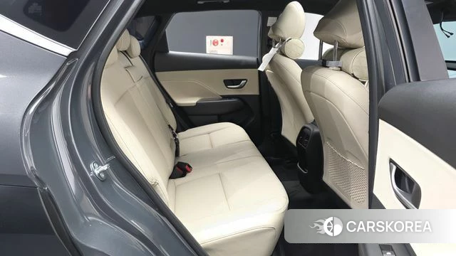 Hyundai Kona (SX2) 2024 Серый из Кореи, фото 3