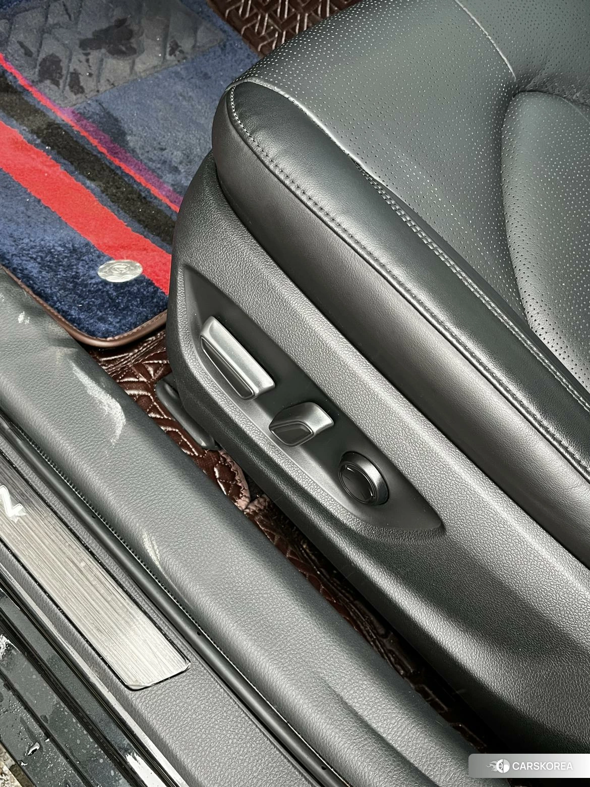 Toyota Avalon 2019 Черный из Китая, фото 3