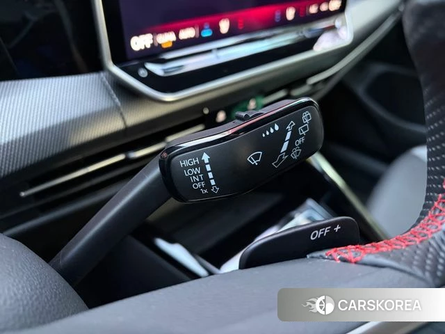 Volkswagen Golf 8th Generation 2026 Серый из Кореи, фото 3