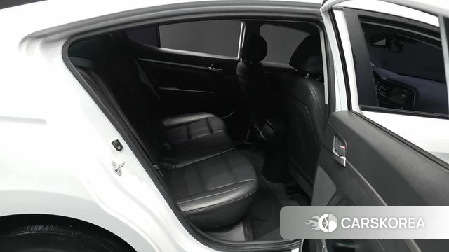Hyundai The New Avante AD 2018 Белый из Кореи, фото 3