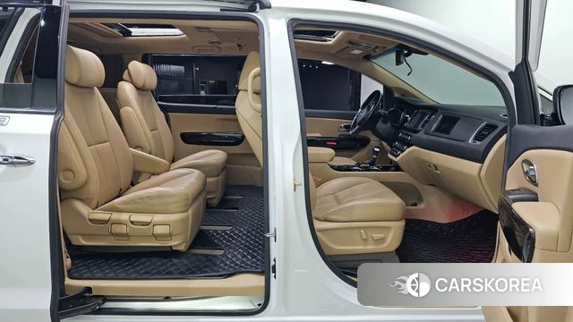 Kia The New Carnival 2018 Белый из Кореи, фото 3