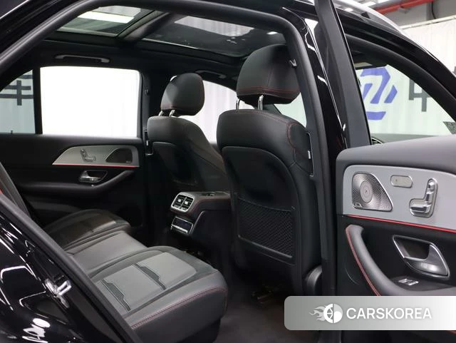 Mercedes-Benz AMG GLE 2025 Черный из Китая, фото 3