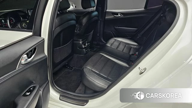 Kia Stinger 2019 Белый из Кореи, фото 3