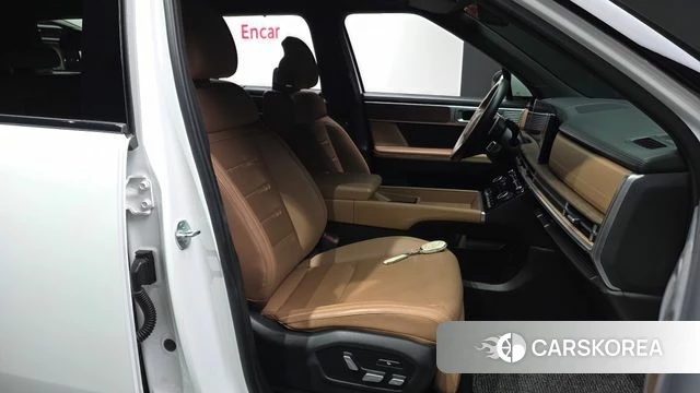 Hyundai Santa Fe (MX5) 2023 Белый из Кореи, фото 3