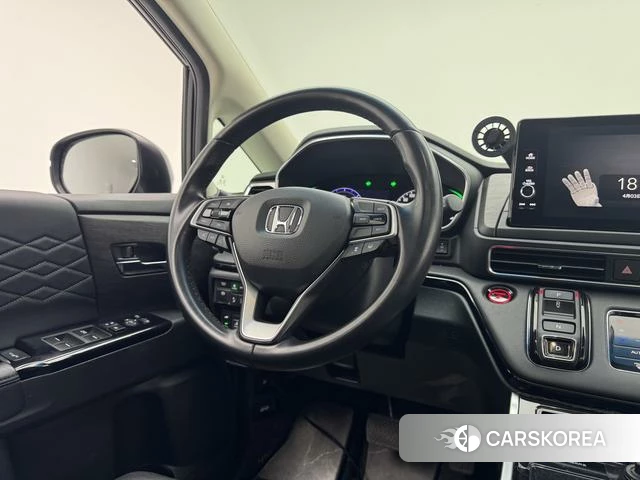 Honda Elysion 2023 Черный из Китая, фото 3
